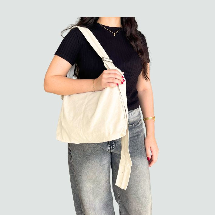 Off white cross bag - No cap